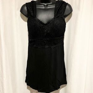 Black Easel Lace Tank Size 1XL NWT